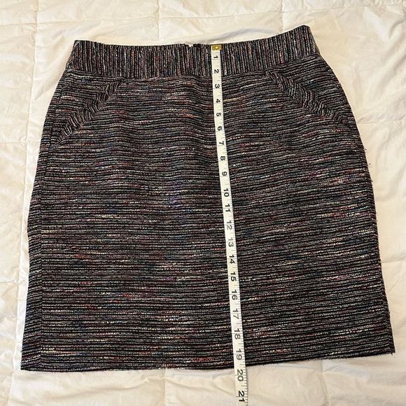 Loft multi colored mini pencil skirt size 6. Black with rainbow striped mini - Picture 7 of 10